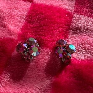 Pink fuchsia jewels clip on earrings costume jewelry